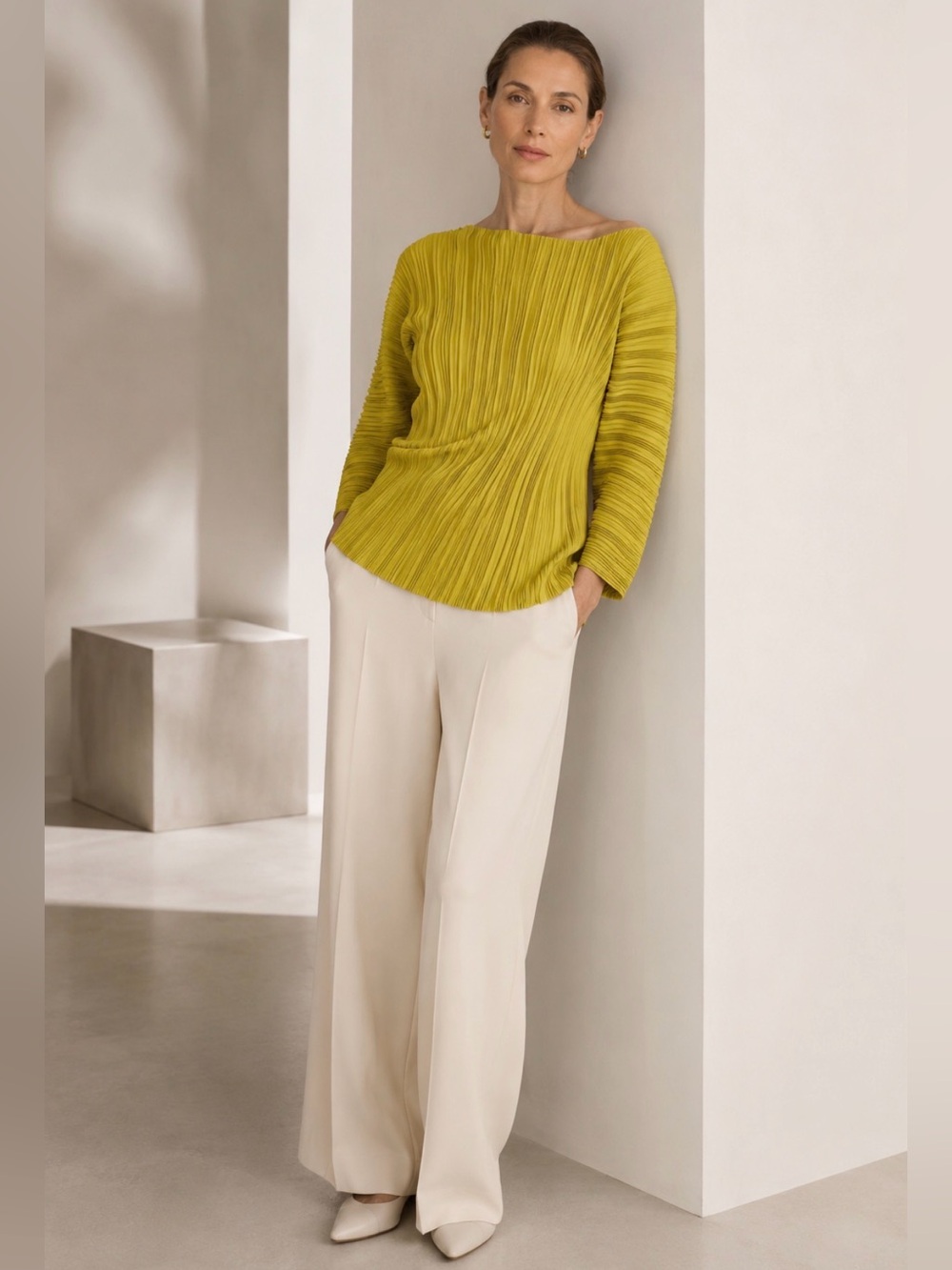 Lafayette 148 NY Pleated Boatneck Long-Sleeve Top in Chartreuse